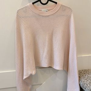 Light pink XS Aritzia sweater barely worn